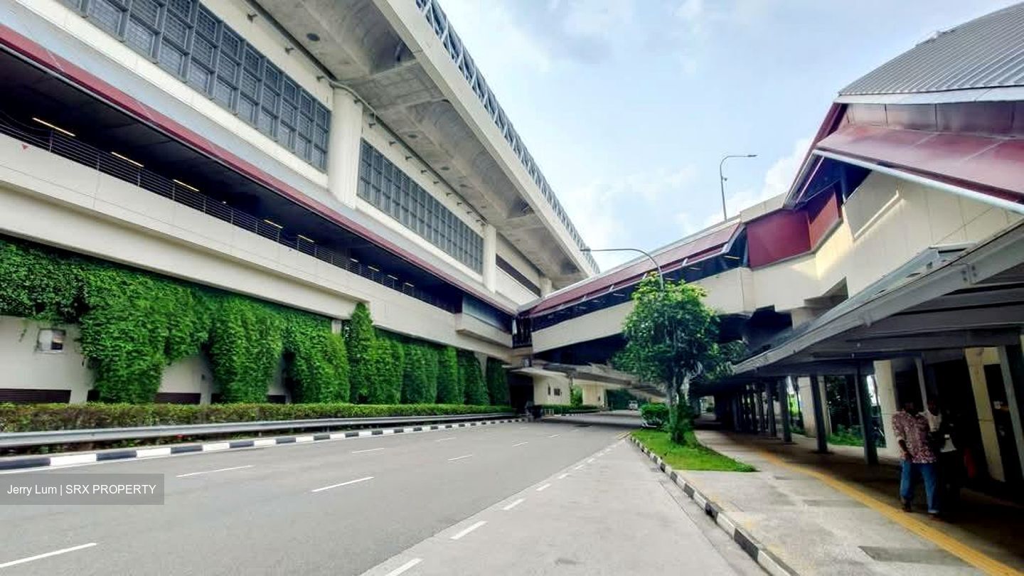 Tuas Crescent (D22), Factory #586546821